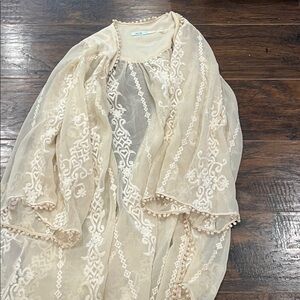 Urban outfitters Kimchi Blue Cream kimono